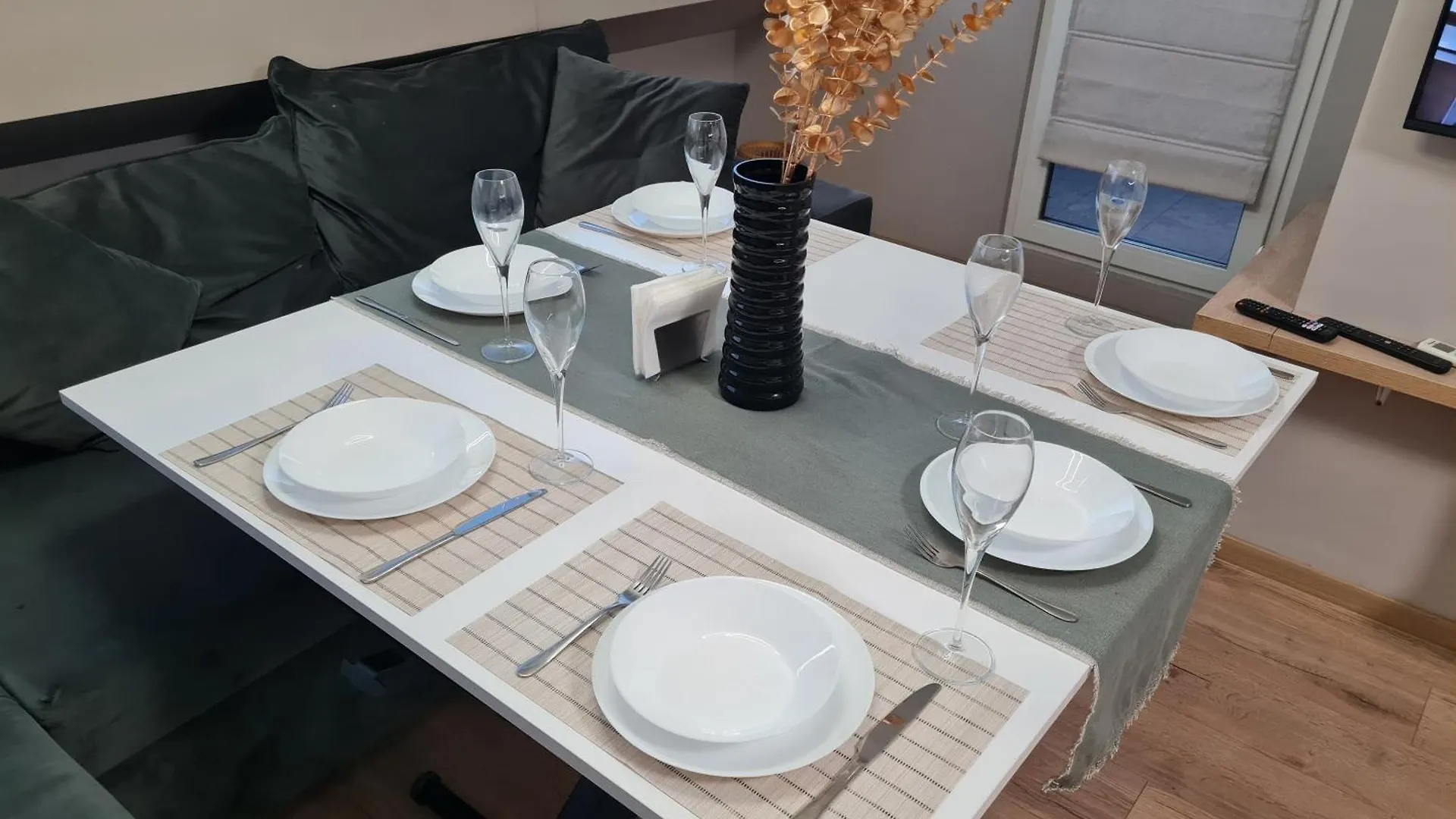 Ilinden, Renovated Apt In City Center Βάρνα